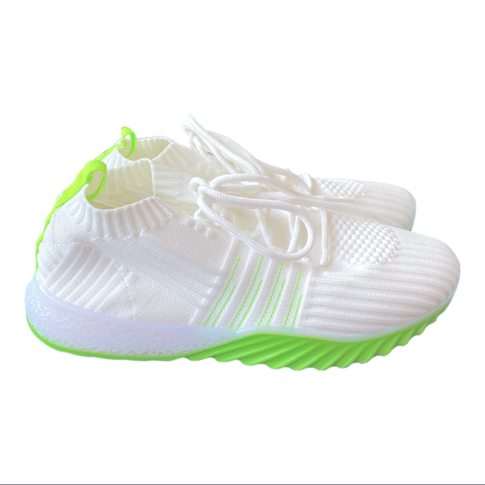 Danskin white&lime green contrast knit sneaker Sz9